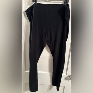 3X (24/26) Women's Plus Size Straight-Leg Stretch Black Leggings Pull On Pants